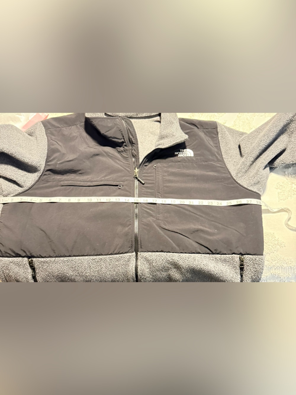 The North Face Men’s Gray and Black Hybrid Fleece Jacket - Picture 5 of 6